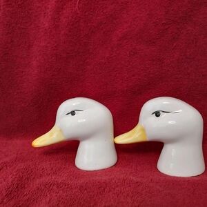 White and Yellow Duck Head Salt And Pepper Shakers Figurines